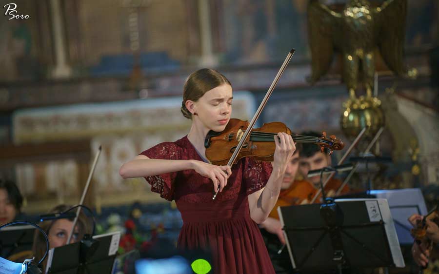 Young soloists with Camerata Tchaikovsky 11 June 2022