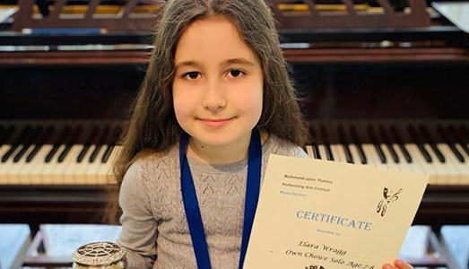 Elara Wragg (8) First Prize, Bach piano class, Richmond Festival