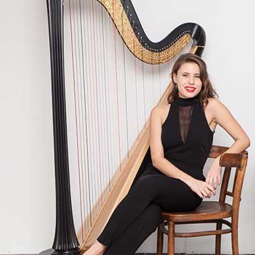 Valeria Kurbatova, harp